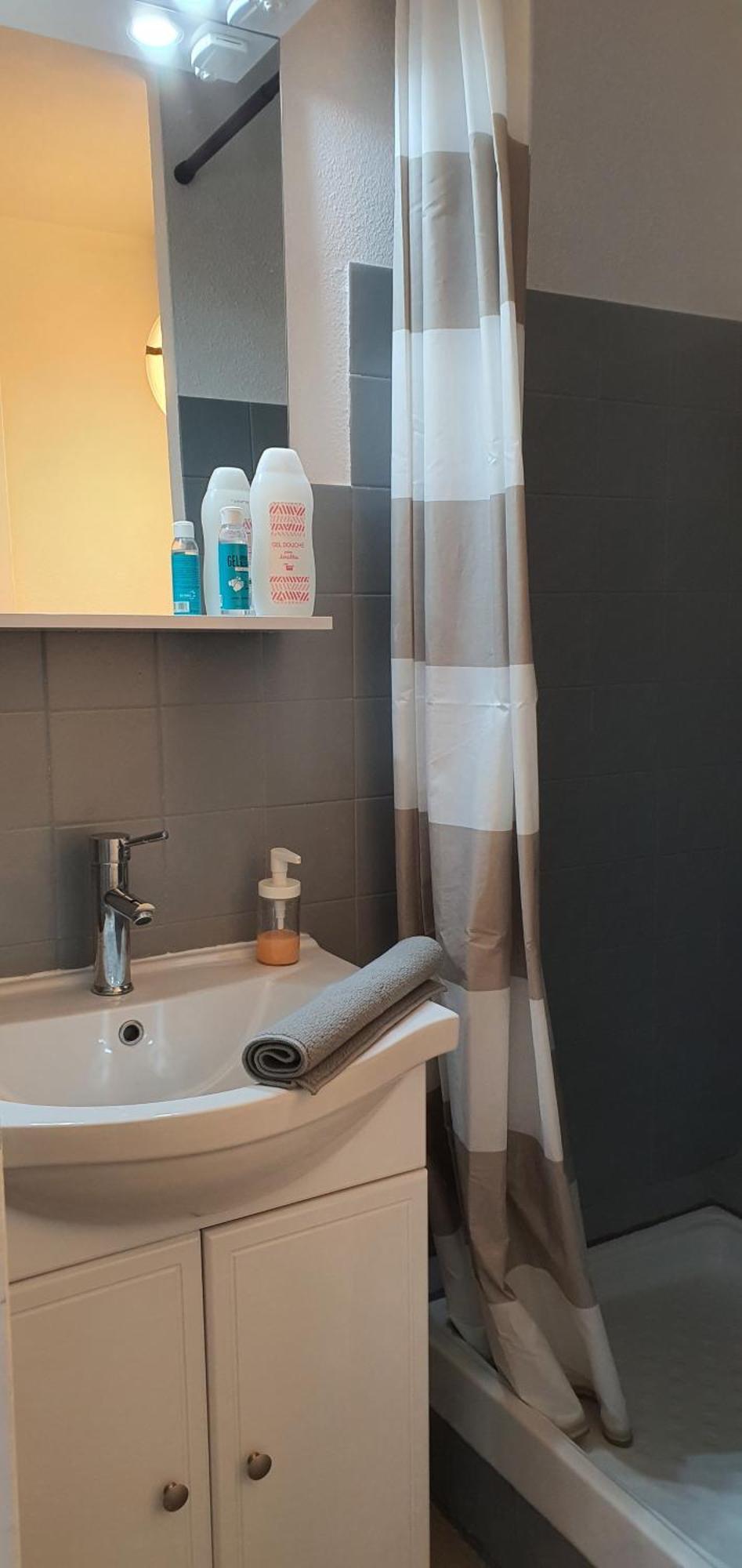 Havre De Paix A 2 Pas De L'eau, Autonomie Apartment *